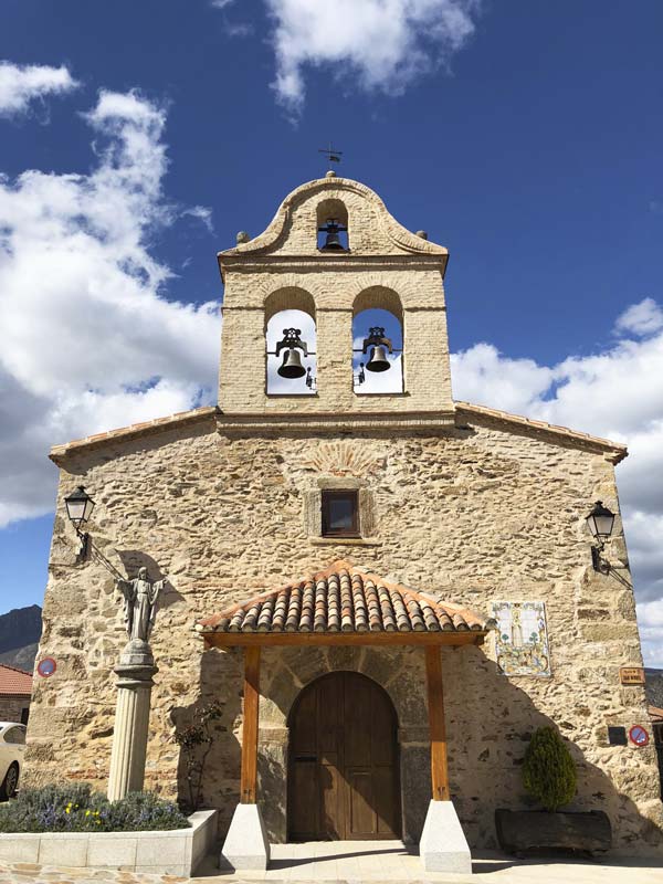 Iglesia de San Miguel, La Hiruela